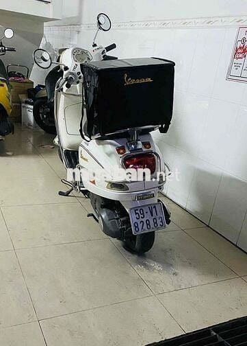 Vespa 2015- 3Vie Trắng,biển số đẹp 9 nút