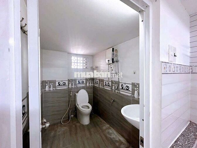 CHDV 14 PN 6 TẦNG 5,4X21 NỞ HẬU 360M² HĐ THUÊ 59TR/TH  PHÚ NHUẬN