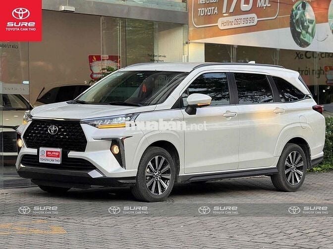 Toyota Veloz Cross 2023 - siêu lướt 15.000 km