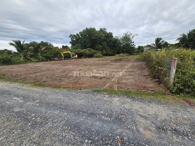 1000m2 gần nhựa, gần KCN. Gần nút cao tốc. Chỉ 750tr. TL mạnh 