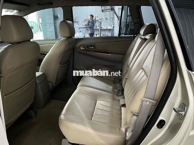 Toyota Innova G 2009 Vàng cát 188.000km