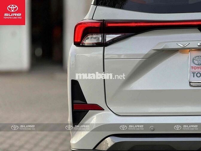 Toyota Veloz Cross 2023 - siêu lướt 15.000 km