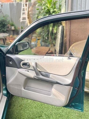 Mazda 323 Xăng Số sàn 5 chỗ