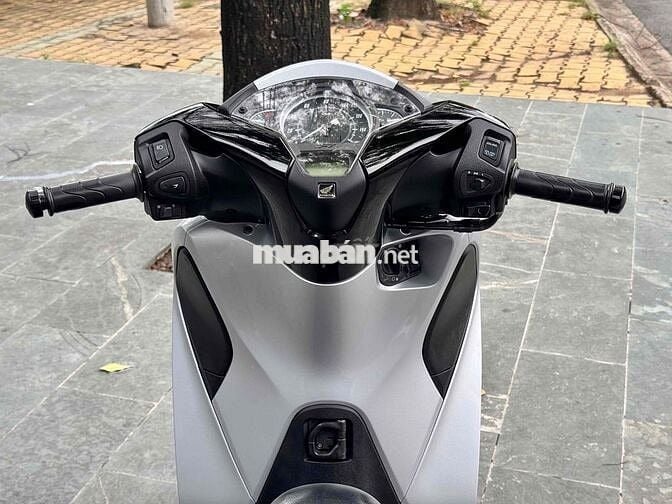 SH 150 ABS 2017 BẠC PORSCHE CHÍNH CHỦ BSTP CÓ GÓP