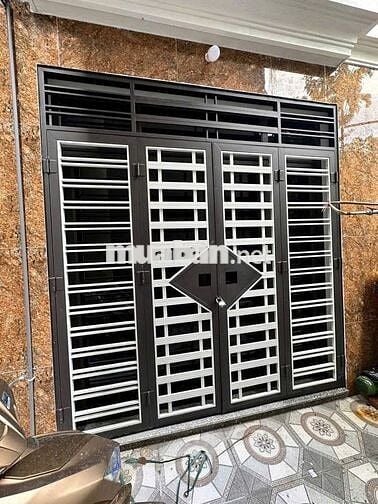 CHO THUÊ NHÀ NGUYÊN CĂN 4 TẦNG – GẦN ĐH THỂ THAO CHƯƠNG MỸ (2km)