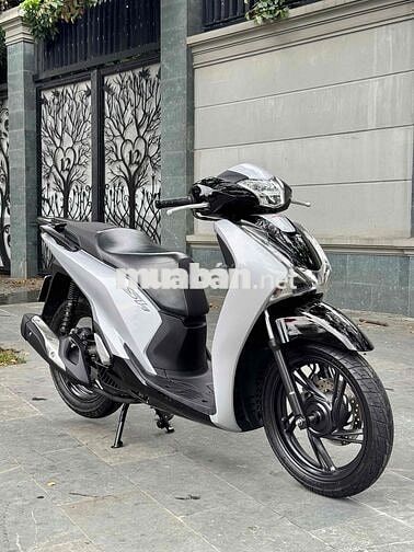 SH 150 ABS 2017 BẠC PORSCHE CHÍNH CHỦ BSTP CÓ GÓP