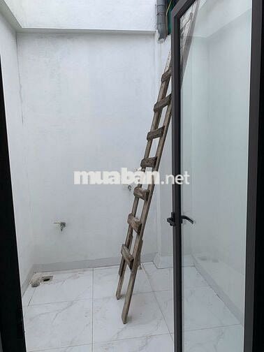 CHO THUÊ NHÀ NGUYÊN CĂN 4 TẦNG – GẦN ĐH THỂ THAO CHƯƠNG MỸ (2km)