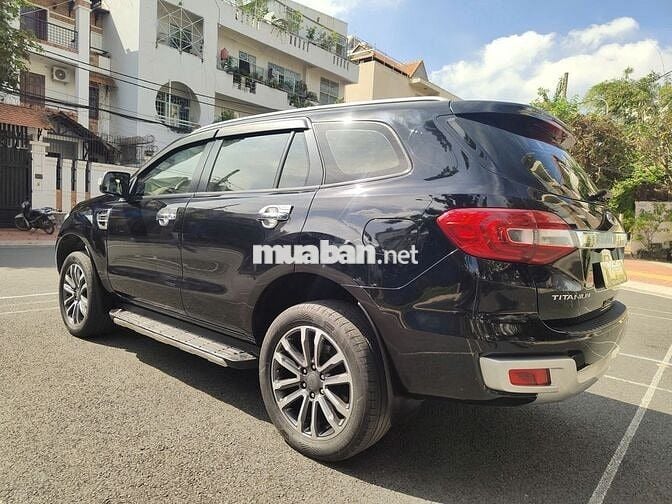 Ford Everest 2018 Titanium Đen 139.000 km