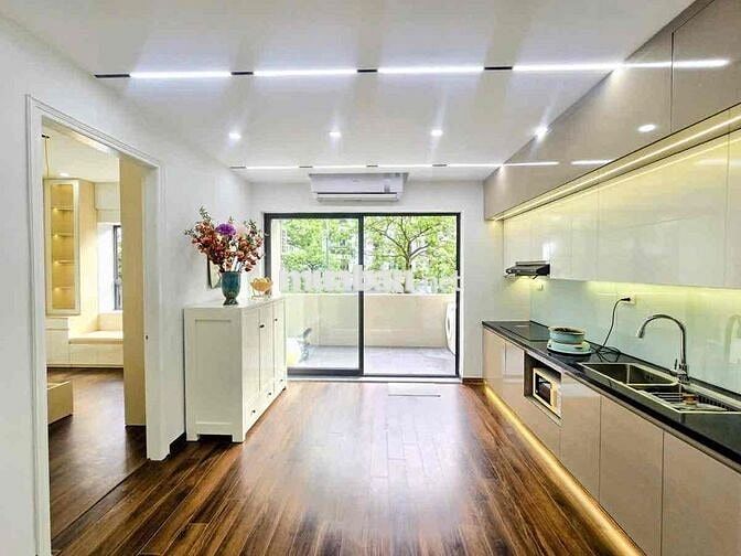 BÁN CĂN HỘ LÔ GÓC – KĐT VIỆT HƯNG – 3NGỦ – FULL NỘI THẤT – GIÁ HƠN 6TỶ