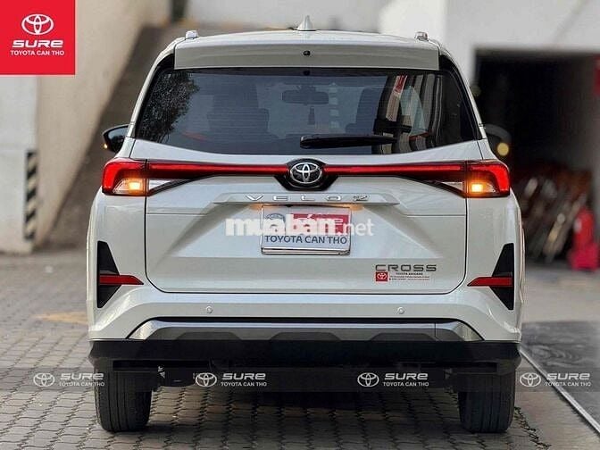 Toyota Veloz Cross 2023 - siêu lướt 15.000 km