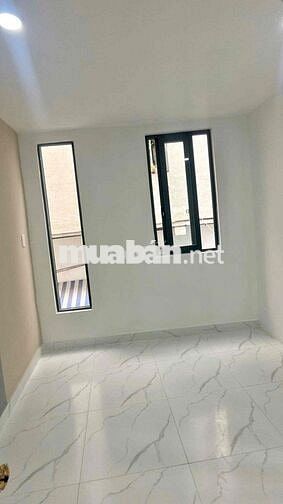 NHÀ 3 TẦNG -SỔ HỒNG RIÊNG - NHỈNH 2 TỶ - Ngay trung tâm quận 11