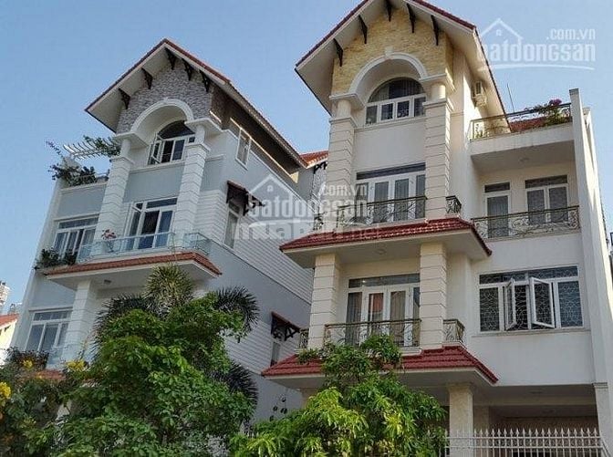 Bán nhà mặt tiền hoàng trọng mậu KDC Him lam Q7 giá tốt