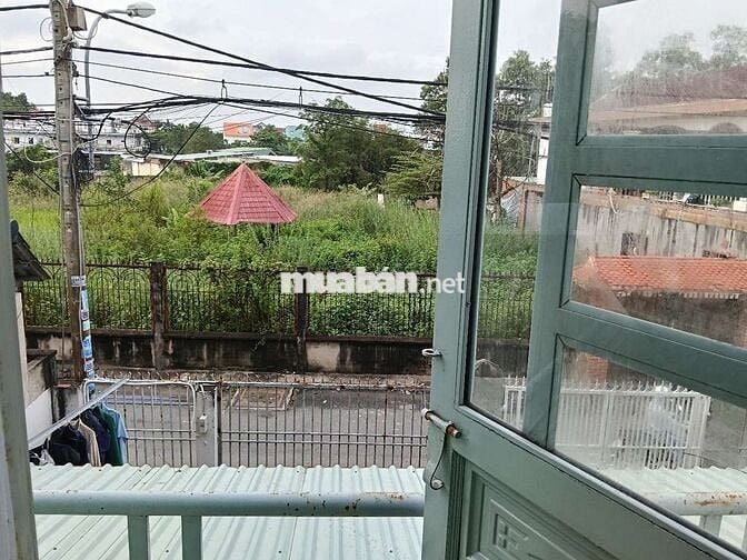 CHO THUÊ PHÒNG TRỌ NGAY SAU LƯNG CHỢ 2TR2 PHAN VĂN HỚN HÓC MÔN