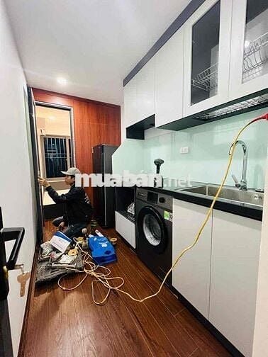 Bán tập thể Thọ Lão, 2 mặt thoáng, 40m2, 2 ngủ, full nội thất, 2.15 ty