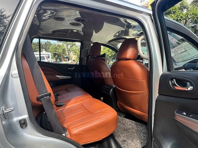 Nisan tera s máy dầu số sàn 6 cấp nhập thái lan đời 2019