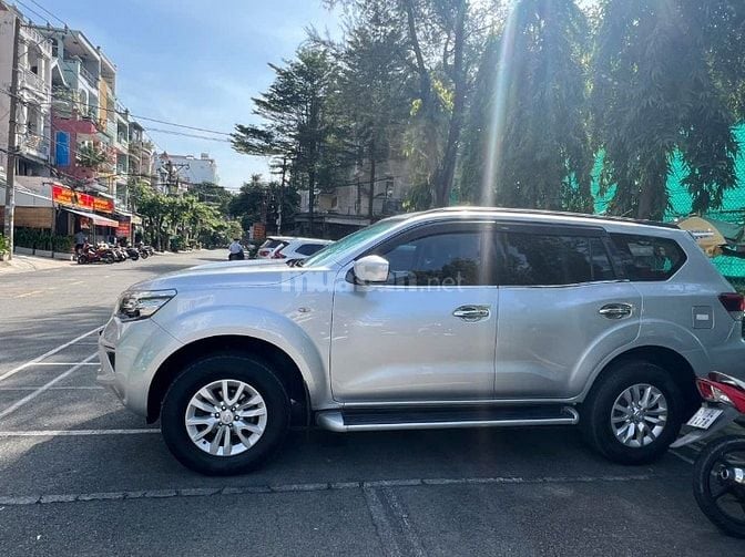 Nisan tera s máy dầu số sàn 6 cấp nhập thái lan đời 2019