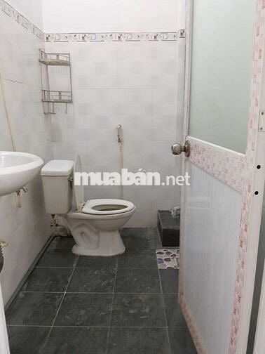 CHO THUÊ PHÒNG TRỌ NGAY SAU LƯNG CHỢ 2TR2 PHAN VĂN HỚN HÓC MÔN