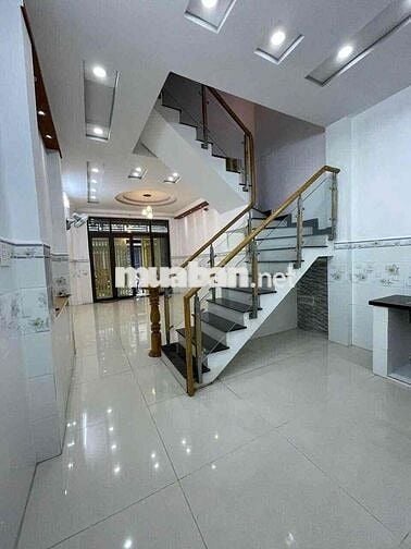 cho thue nhà mới Tô Hiệu p.Hiệp Tân Quận Tân Phú