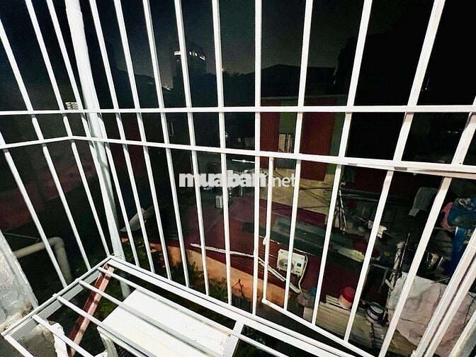 2.15 tỷ tập thể phố Lò Đúc 40m 2N1WC khép kín tầng 3, 2 thoáng full đồ