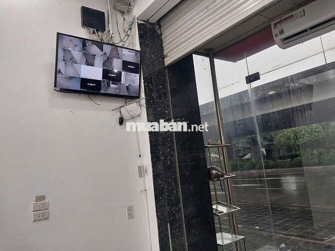Cho thuê căn hộ kinh doanh thương mại, mặt đường Khuất duy Tiến