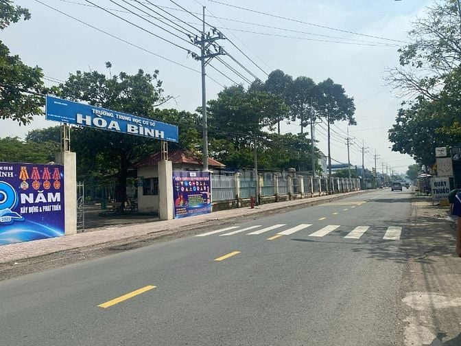 Nhà Tam Phước mới xây,tiện ích đầy đủ,gần KCN, sổ riêng sang tên liền