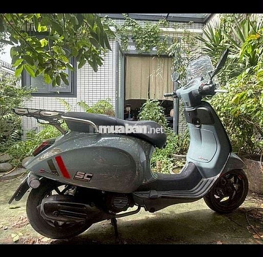 Piaggio Vespa Sprint 150 2025 Xám 500km