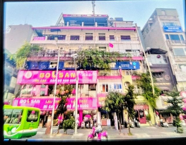 Cho thuê tầng 5 toà nhà đang kinh doanh văn phòng