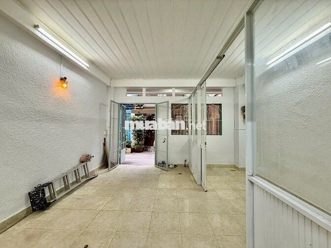 HẺM XE HƠI - PHAN ĐĂNG LƯU - GIÁP Q1  - GẦN 60m2 - NGANG LỚN 4.5m