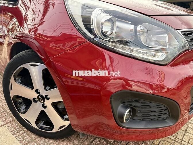 Kia Rio 2014 1.4 AT Hatchback - 109000 km