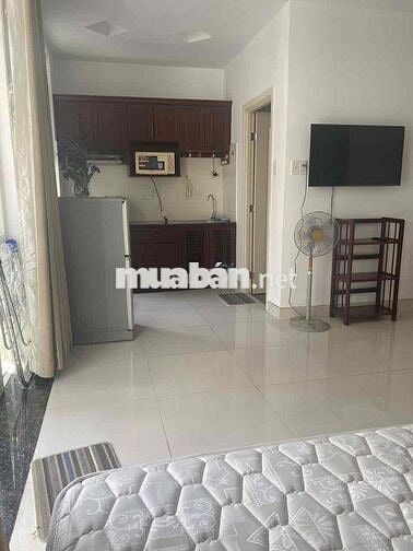 Nhà cho thuê/Văn Phòng ngay trung tâm Q1 hẻm to nhiều tiện ích