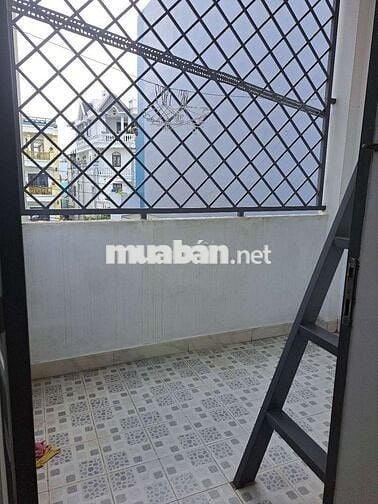 Cho thuê nhà mới sạch sẽ nội thất đầy đủ