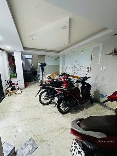 Bán nhà 6 tầng Căn góc Hẻm xe hơi Lạc Long Quân phường 9 quận Tân Bình