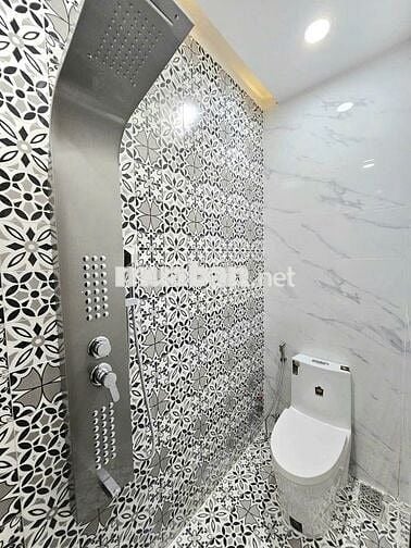 CHO THUÊ NHÀ 3 TẦNG 4PN - HẺM TẢI - ĐƯỜNG 11 TRƯỜNG THỌ. THỦ ĐỨC