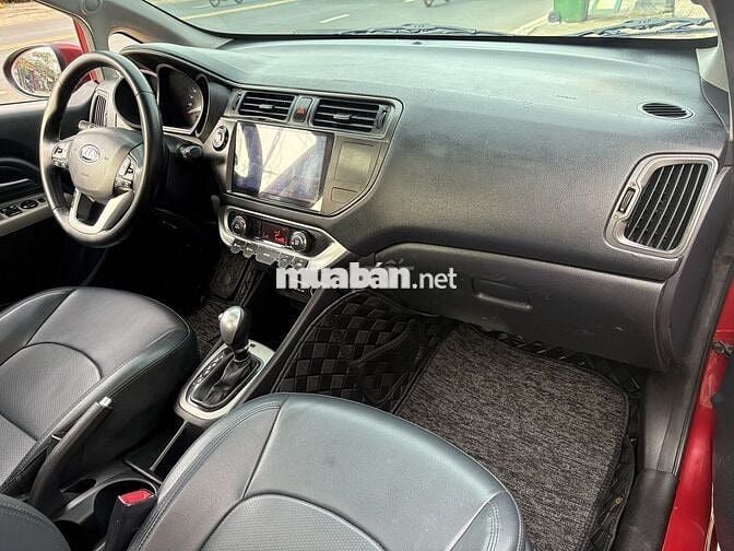 Kia Rio 2014 1.4 AT Hatchback - 109000 km