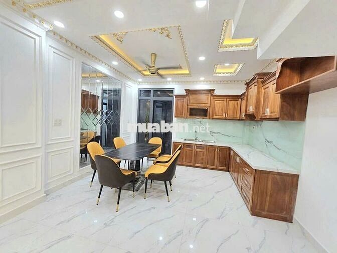 CHO THUÊ NHÀ 3 TẦNG 4PN - HẺM TẢI - ĐƯỜNG 11 TRƯỜNG THỌ. THỦ ĐỨC