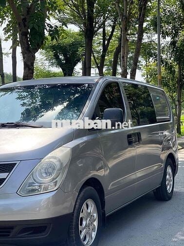 Hyundai Starex 2011 2.5D MT - 130000 km
