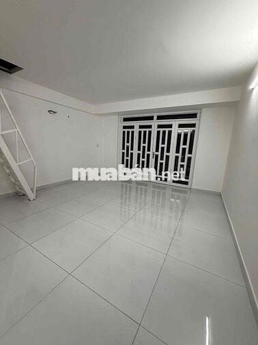 CHO THUÊ NHÀ NGANG 5M NGAY VANHANH MALL QUẬN 10