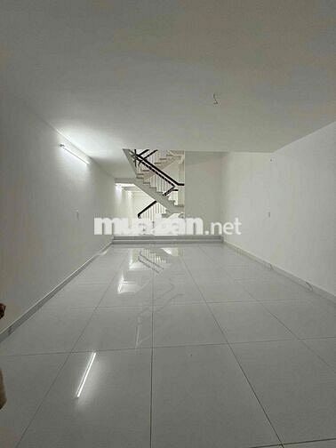 CHO THUÊ NHÀ NGANG 5M NGAY VANHANH MALL QUẬN 10