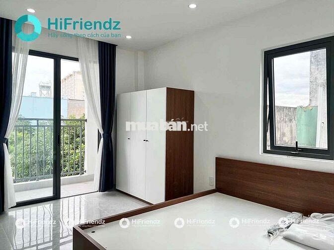 CHO THUÊ PHÒNG BAN CÔNG MỚI XÂY ĐI BỘ QUA ĐẠI HỌC NGUYỄN TẤT THÀNH