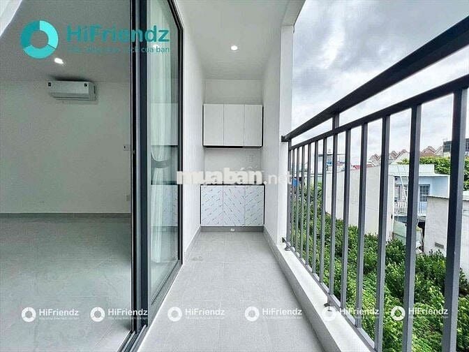 CHO THUÊ PHÒNG BAN CÔNG MỚI XÂY ĐI BỘ QUA ĐẠI HỌC NGUYỄN TẤT THÀNH