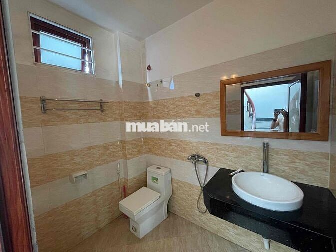 Cho thuê phòng khép kín, điện nước giá dân