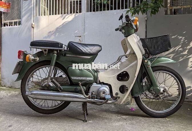 Bán xe Honda Cub 81 kim vàng giọt lệ 50cc