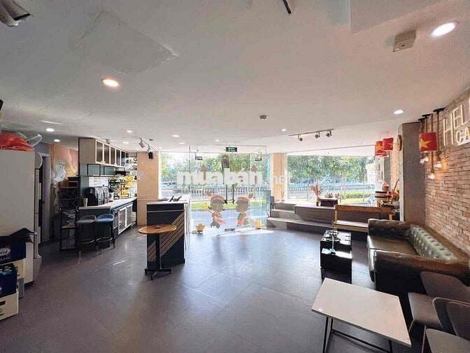 Mặt bằng kinh doanh, văn phòng , spa 110m2