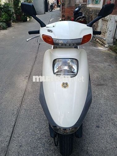 Cần tiền bán gấp xe hon da hiệu SPACY 125