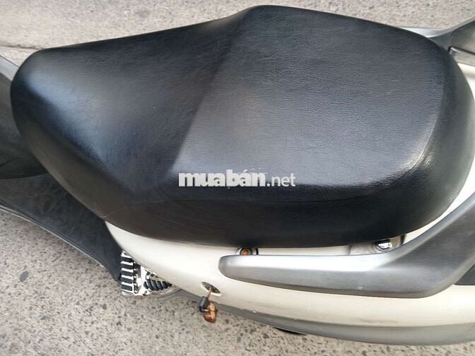 Cần tiền bán gấp xe hon da hiệu SPACY 125