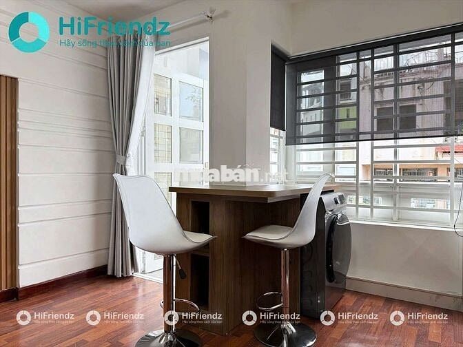 Căn Hộ Cao Cấp Studio 40m2 Ban Công Full Nội Thất Khu Trung Tâm Gần Q1