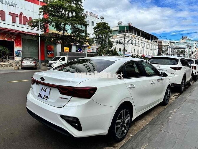 Kia Cerato 2019 1.6 MT - 70000 km