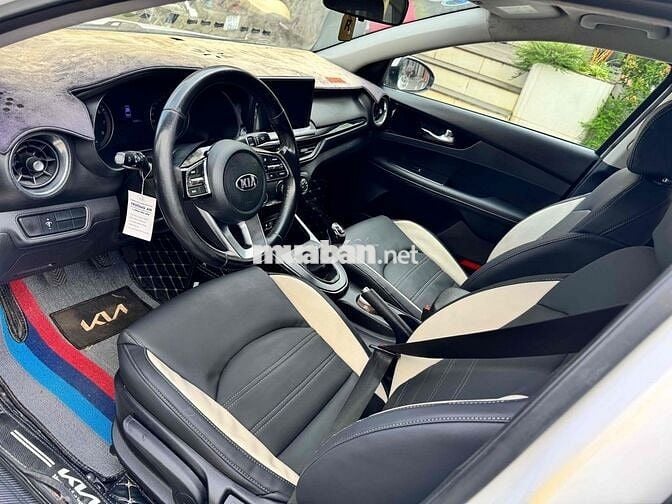 Kia Cerato 2019 1.6 MT - 70000 km