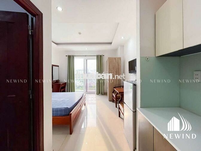 Cho thuê căn hộ ban công , full nội thất