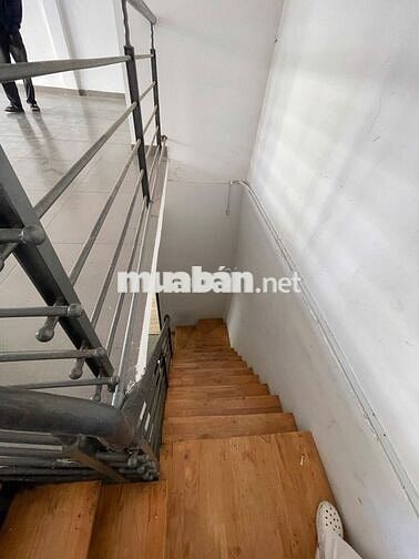 MẶT BẰNG CHO THUÊ – TRẦN HƯNG ĐẠO, P. CẦU KHO, Q1